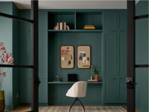 Hidden Gem från Behr kombinerar blå och gröna toner